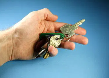 Homestead Lock And Locksmith Homestead, PA 412-533-9244 - 3a-Locksmith-26-key-service